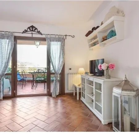 Apartamento 'casa Marchese' Mit Wasserblick By Interhome